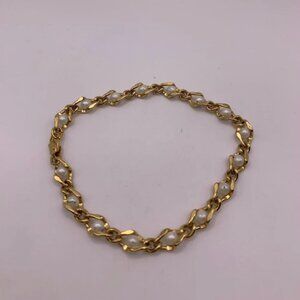 #102 Vintage gold tone faux pearl bracelet